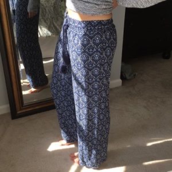 BOGO Wide Leg Drawstring Pants - Picture 2 of 6
